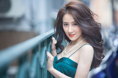 Viên Hoàng Thu, Diễn viên Viên Hoàng Thu, Sao Việt