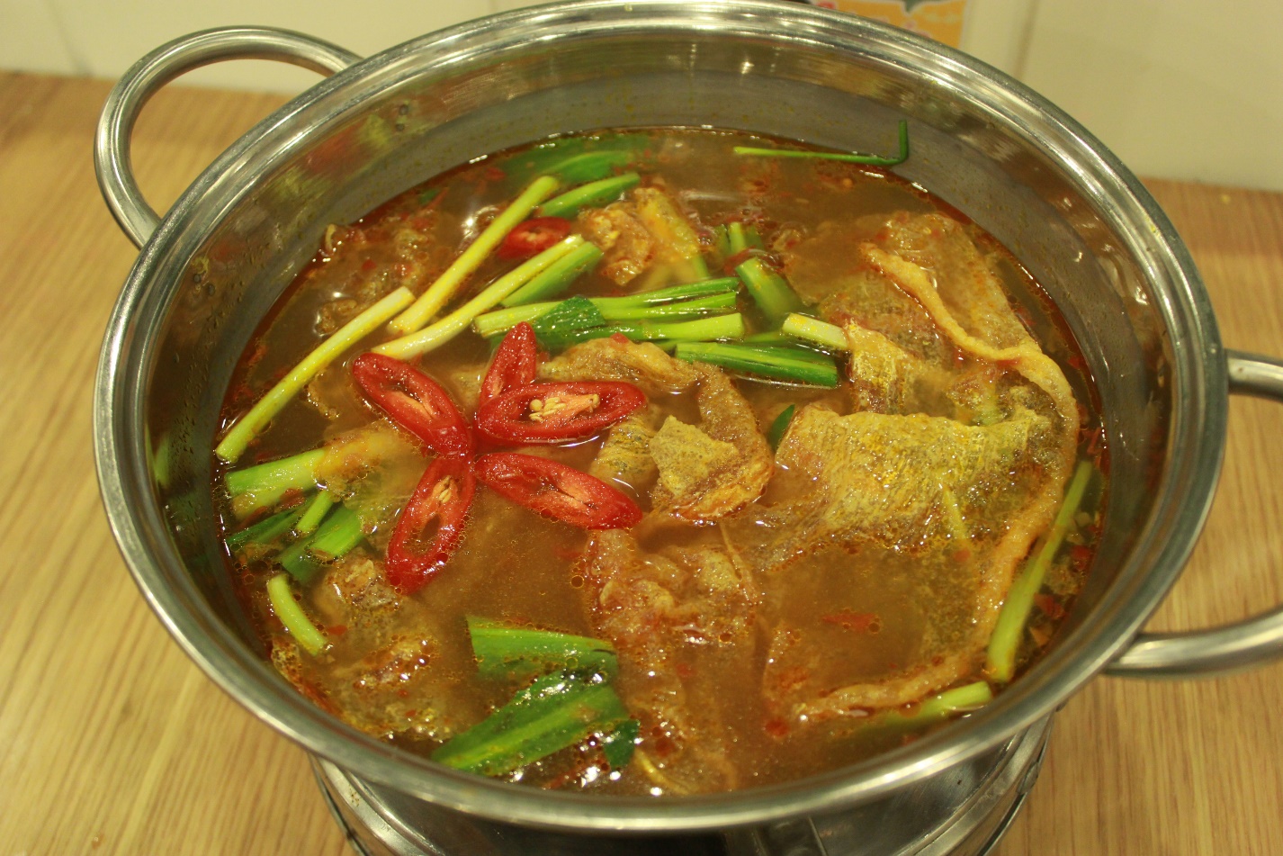 Lẩu ếch măng chua, lẩu cua đồng vị Bắc, Vị Mộc Quán