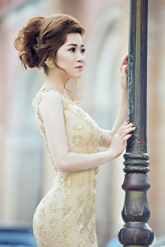 Ngọc Trân Anh, Ca sĩ Ngọc Trân Anh, Sao Việt