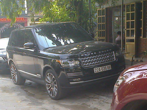 Maybach S600, Range rover Autobiography LWB, Mercedes GLA 45 AMG edition luxury, Porsche Macan