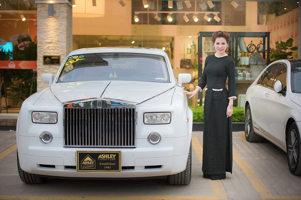 Bùi Thị Hà, Hoa hậu Bùi Thị Hà, Hoa hậu Quý bà 2014