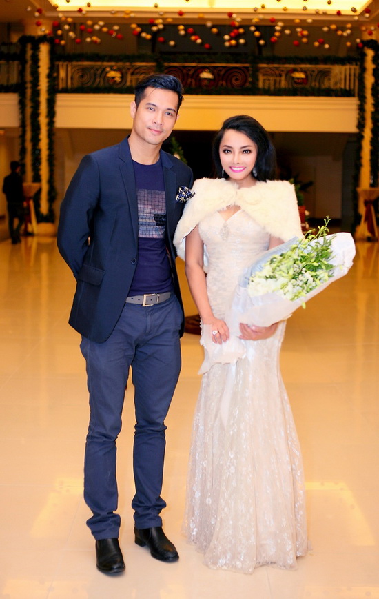 Khả Tú, Ca sĩ Khả Tú, Sao Việt