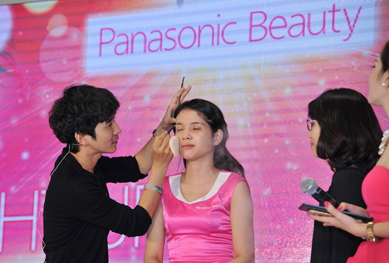 Chi Pu, Tỏa sáng cùng Panasonic Beauty, Sao Việt