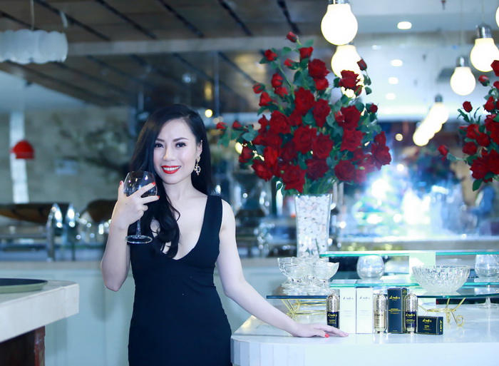 Linh Linh, Ca sĩ Linh Linh, Mỹ phẩm Link’s