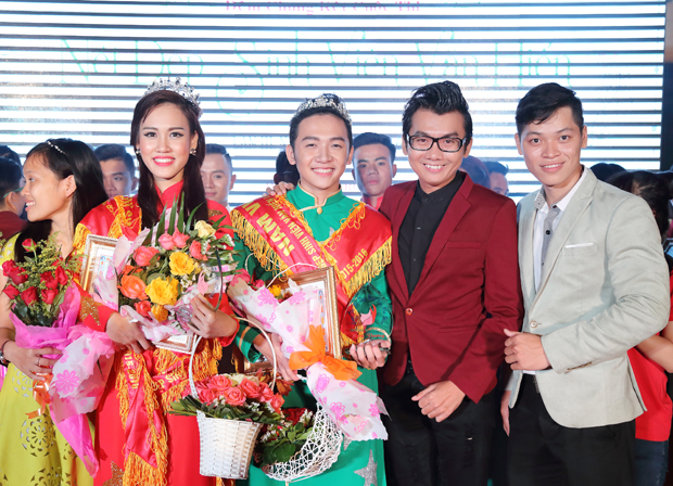 Á vương Ký Quốc Đạt, Á vương Người Việt Thế giới