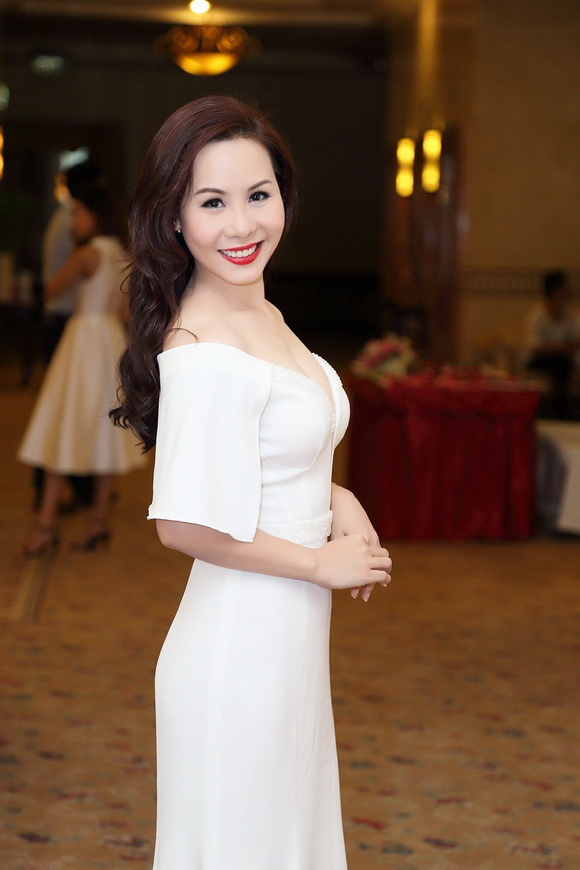 Nữ hoàng doanh nhân Kim Chi, Sao Việt, Ảnh đẹp Nữ hoàng doanh nhân Kim Chi