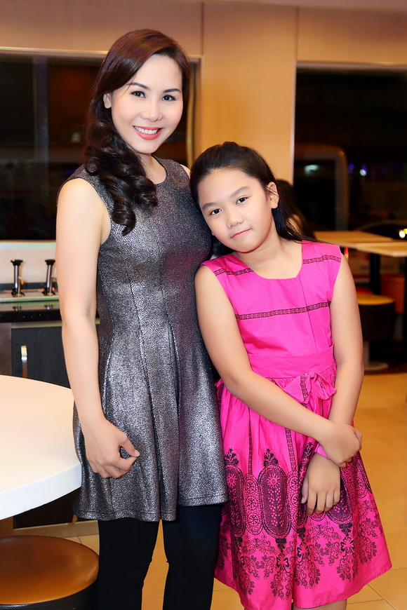 Nữ hoàng doanh nhân Kim Chi, Con gái Nữ hoàng doanh nhân Kim Chi, Sao Việt