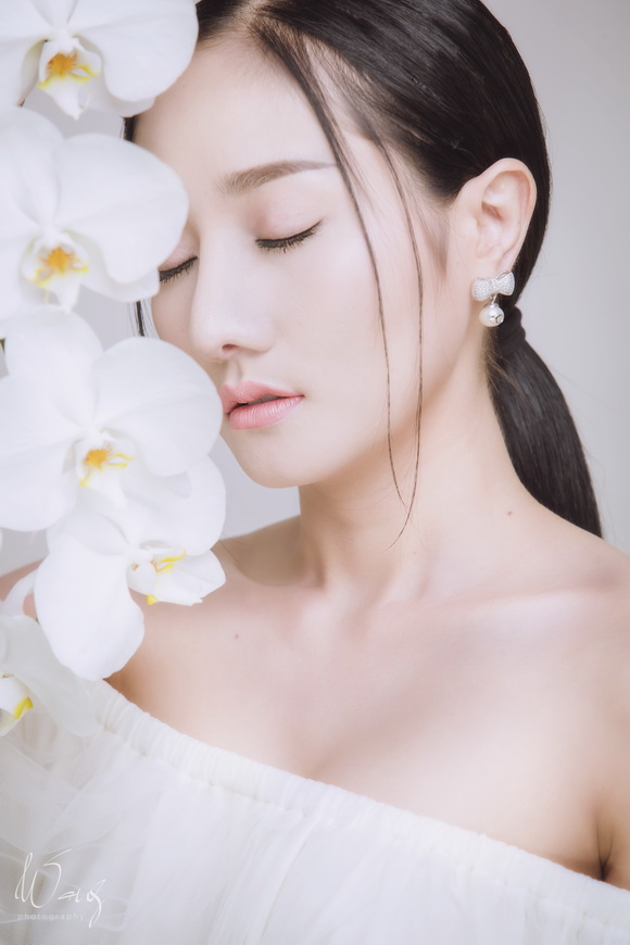 Sara Nguyễn, Sao việt, NTK Sara Nguyễn