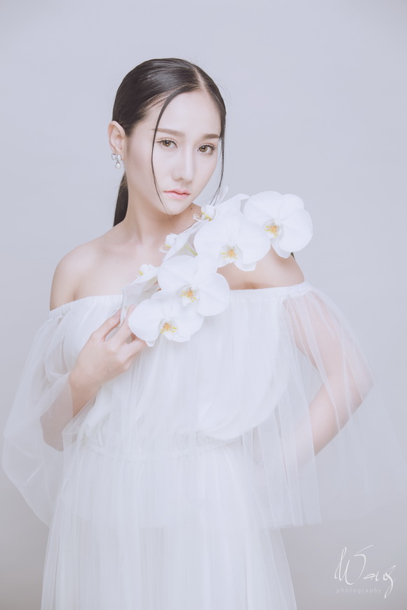 Sara Nguyễn, Sao việt, NTK Sara Nguyễn