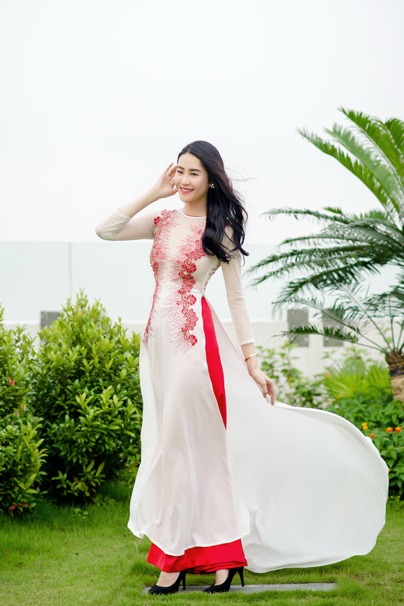 Siêu mẫu phan hà phương,chân dài phan hà phương,siêu mẫu quốc tế phan hà phương