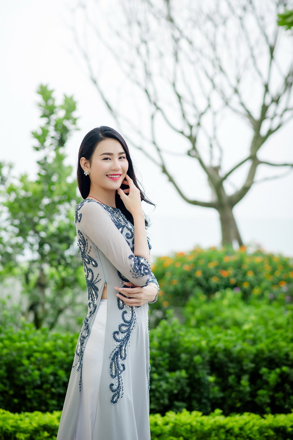 Siêu mẫu phan hà phương,chân dài phan hà phương,siêu mẫu quốc tế phan hà phương