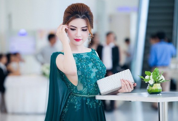Hoa khôi doanh nhân 2015, Hoa khôi Vy Marya, Sao việt, Showbiz Việt