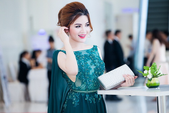 Hoa khôi doanh nhân 2015, Hoa khôi Vy Marya, Sao việt, Showbiz Việt