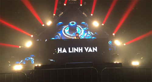 Hà Linh Vân, DJ MOS, Hà Linh Vân làm DJ, Sao Việt