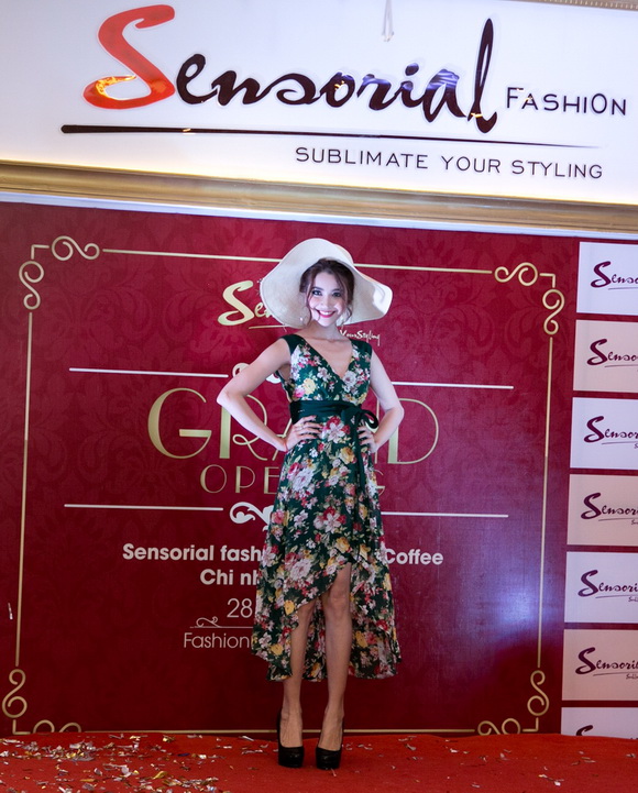 Sensorial Fashion, Thời trang Sensorial, Thời Trang Nữ Doanh Nhân, Thời trang công sở