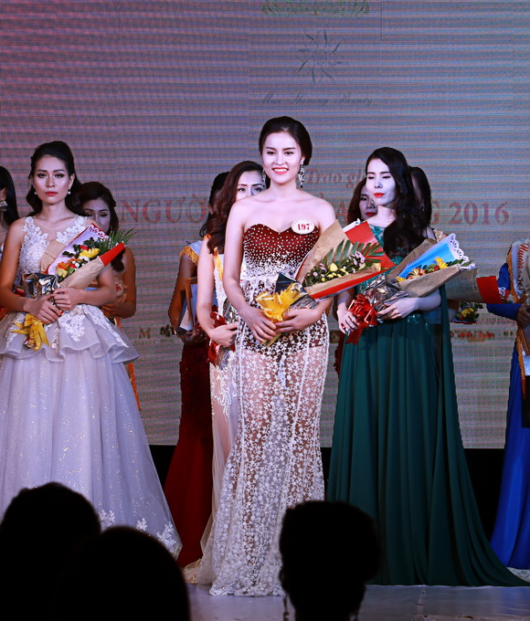 ha-minh-phuong-207-7-ngoisao 1 Hà Minh Phương, Á khôi Hà Minh Phương, Sao Việt