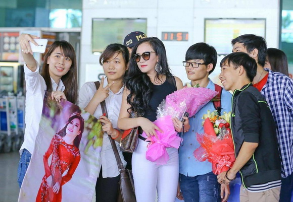 Á hậu Quỳnh Mai, Hoa hậu Phụ nữ Người Việt Thế Giới 2015, Sao Việt