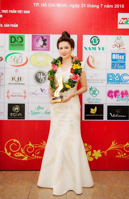Áo cưới, phun phêu thẩm mỹ Hiệp Tâm, Phun phêu thẩm mỹ Hiệp Tâm, Áo cưới Hiệp Tâm