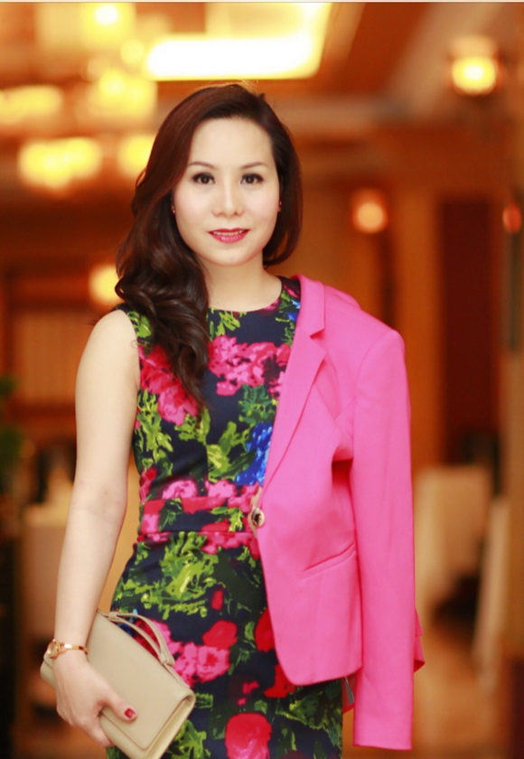 Nữ hoàng Kim Chi, Nữ hoàng doanh nhân Kim Chi, Sao Việt