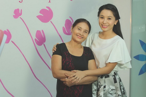 MC Anh Thơ, Mẹ MC Anh Thơ, Sao Việt