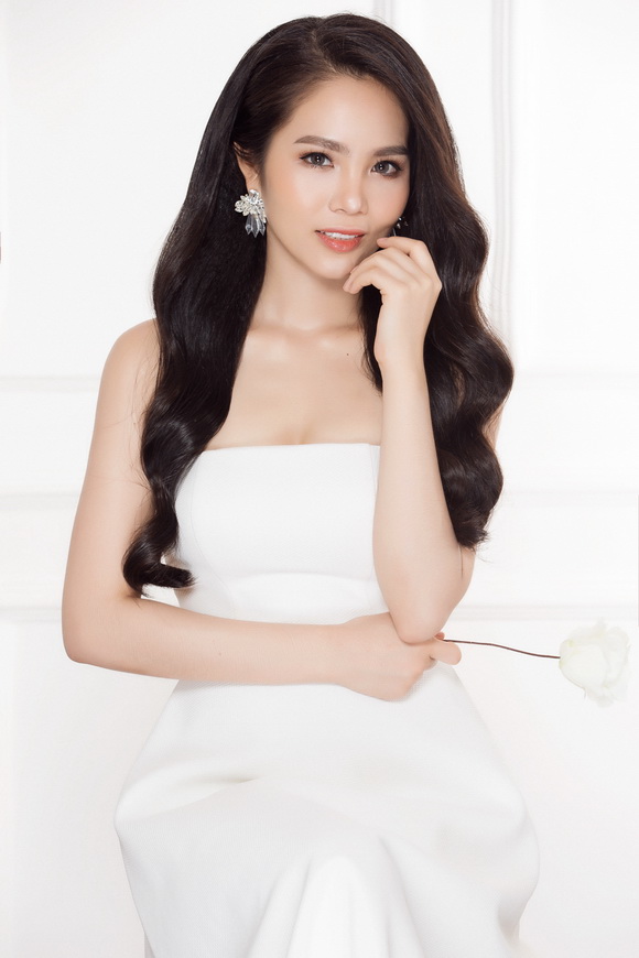 Dương Kim Ánh, Hoa hậu Dương Kim Ánh, Sao Việt