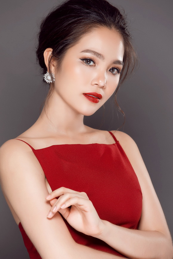 Dương Kim Ánh, Hoa hậu Dương Kim Ánh, Sao Việt