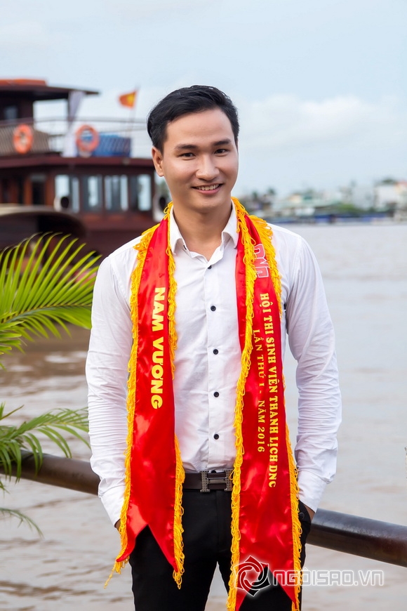 Á Vương Ký Quốc Đạt, Miss nụ cười tỏa sáng Hồng Hân, Nam vương ĐH Cần Thơ Nguyễn Văn Toàn, Sao Việt