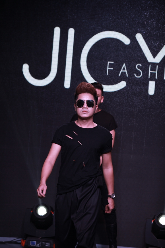 JICY Fahion, Thời trang JICY Fahion, BST The Women, đạo diễn Nguyễn Liên