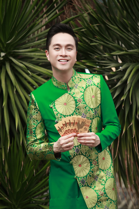 Nhật Tinh Anh, Ca sĩ Nhật Tinh Anh, Sao Việt