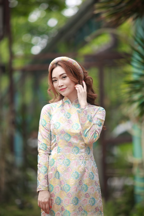 Nhật Tinh Anh, Ca sĩ Nhật Tinh Anh, Sao Việt