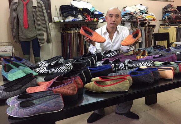 Chemtax Vietnam, Giầy knit slipper, Nguyễn Thế Huy