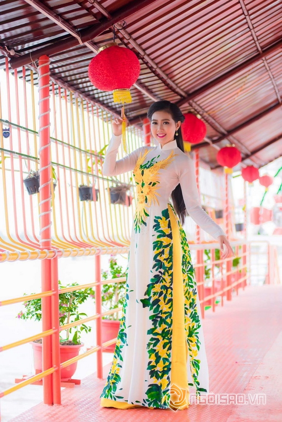 Á vương Ký Quốc Đạt, Á khôi Tôn Hồng Hoa, Sao Việt