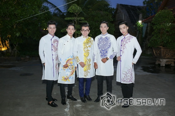 Á Vương Ký Quốc Đạt, Ký Quốc Đạt, Sao Việt