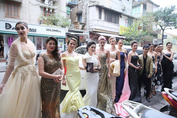 Fashion show,One Night In Paris,thời trang lê hoàng hải