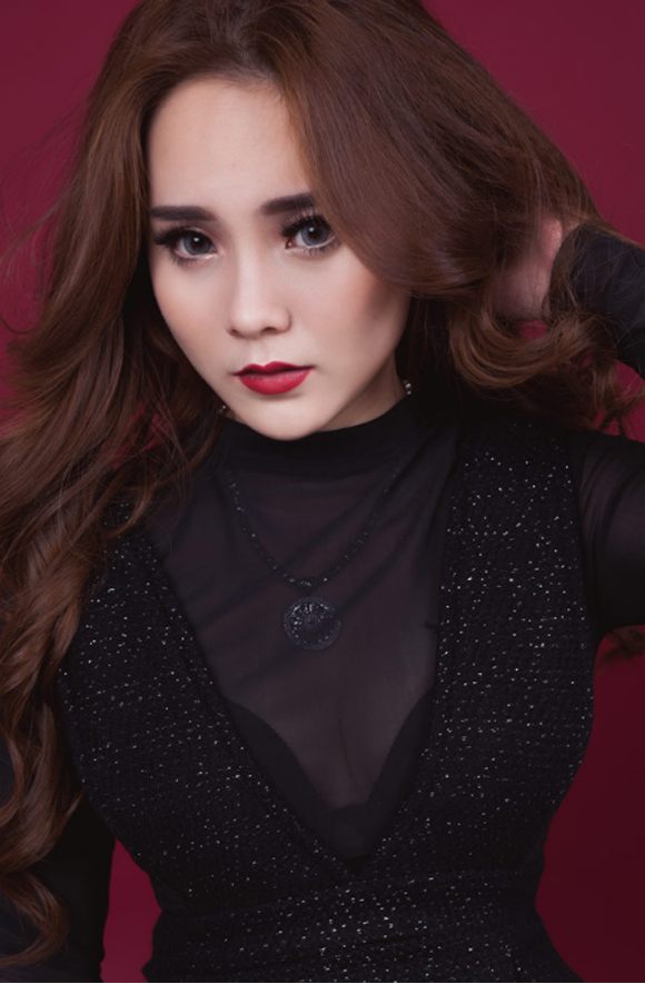 mỹ phẩm ZenMy, hot girl xinh nhất Biên Hòa, Nguyễn Ngọc Trà Mi