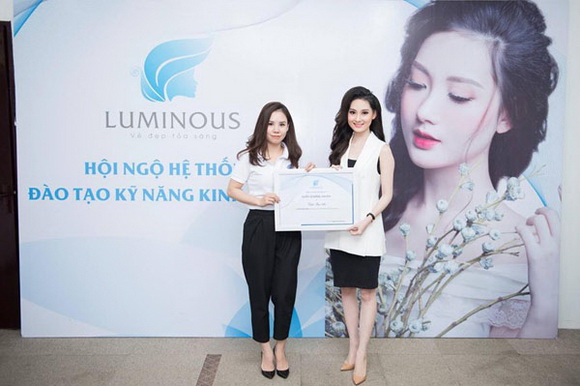 mỹ phẩm Luminous, CEO 8x Nguyễn Hồng Nhung, mỹ phẩm dưỡng trắng