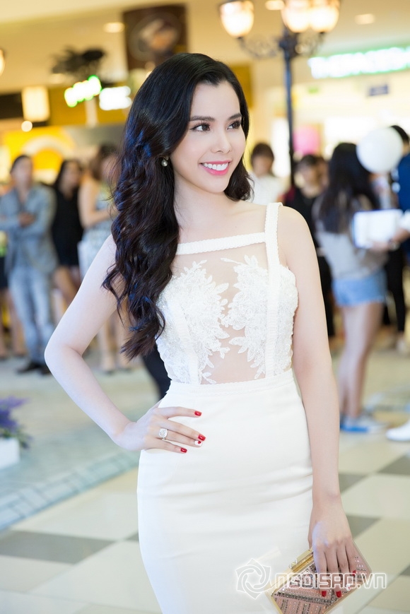 Á khôi Huỳnh Vy, Huỳnh Vy, Sao Việt
