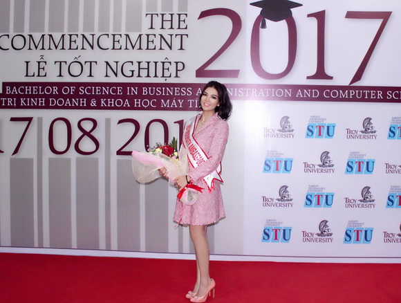 Trương Mi Ngọc, Diễn viên Trương Mi Ngọc, Đại sứ đại học Troy Hoa Kỳ, Sao Việt