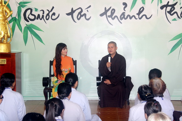 Kavie Trần, ca sĩ Kavie Trần, sao việt