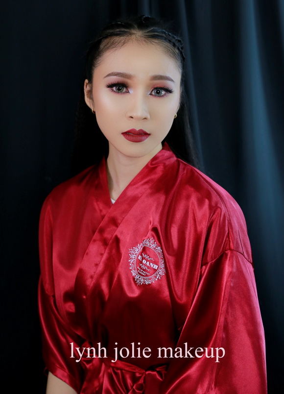 Chuyên gia make up Hà Oanh, make up Hà Oanh, Làm đẹp, Học nghề make up