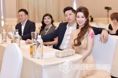 Hotgirl Đỗ Vivi, Nữ hoàng doanh nhân đất Việt 2017, sao việt