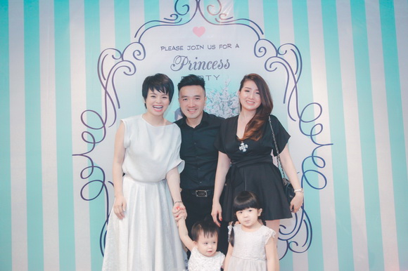Hồ Kim, mỹ phẩm cao cấp Sarah-K, sao việt