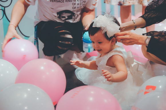 Hồ Kim, mỹ phẩm cao cấp Sarah-K, sao việt