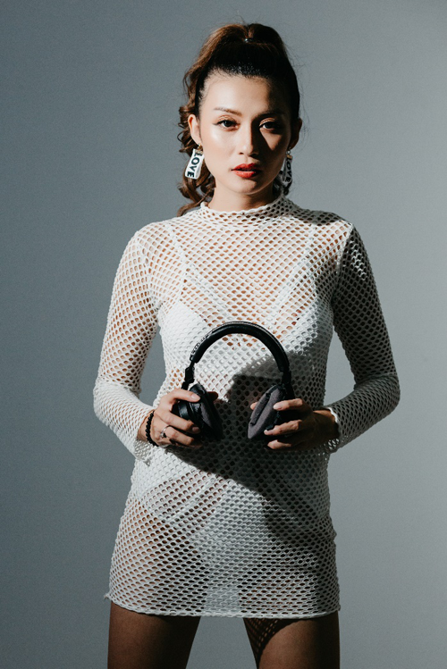 Hà Linh Vân, DJ Arvil, sao việt