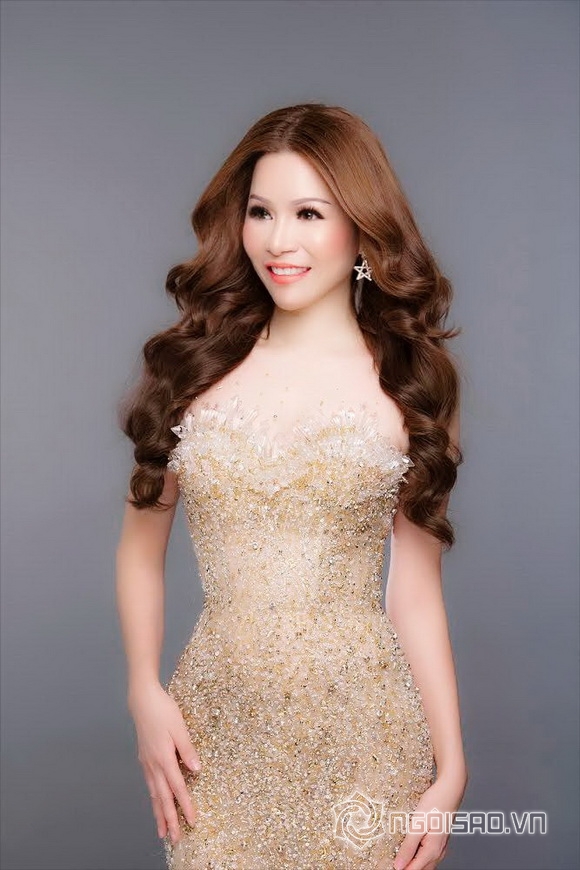 Hoa hậu Bùi Thị Hà, U23 Việt Nam, sao việt