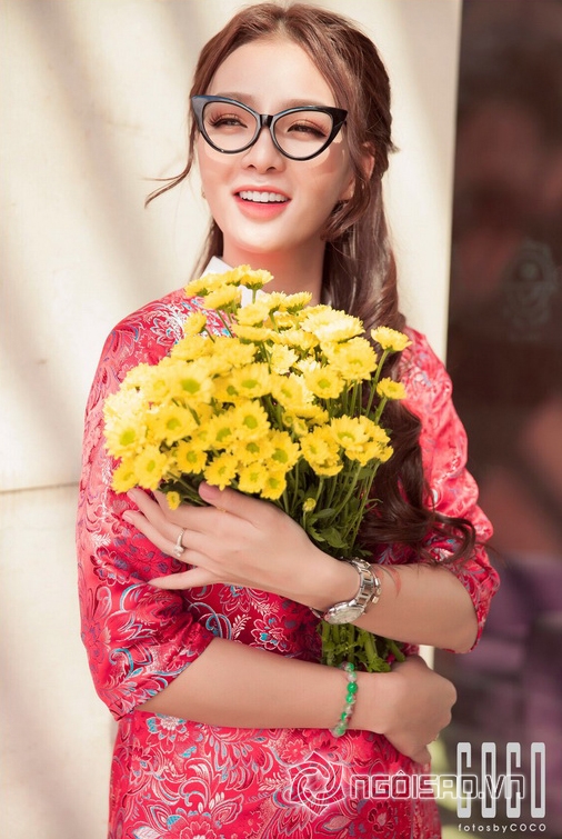 Vi Nhạn Ngọc, sao việt, ca sĩ Vi Nhạn Ngọc