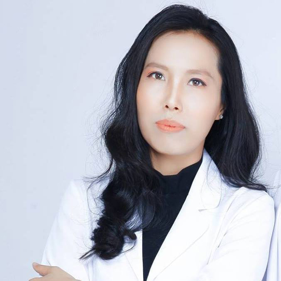 Phun xăm thẩm mỹ, Tiptop Beauty & Academy Center, Chuyên gia Thảo Phạm