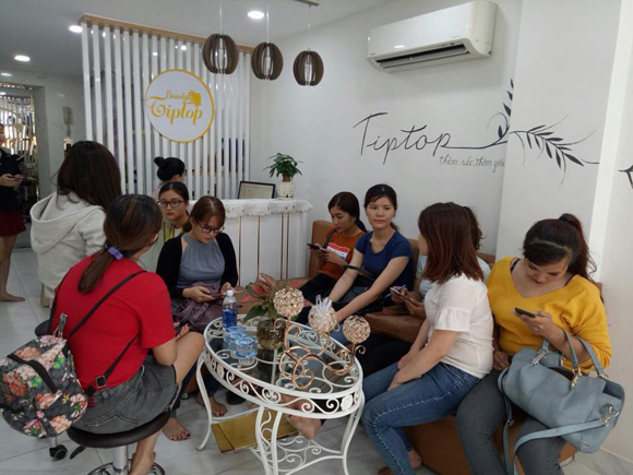 Phun xăm thẩm mỹ, Tiptop Beauty & Academy Center, Chuyên gia Thảo Phạm