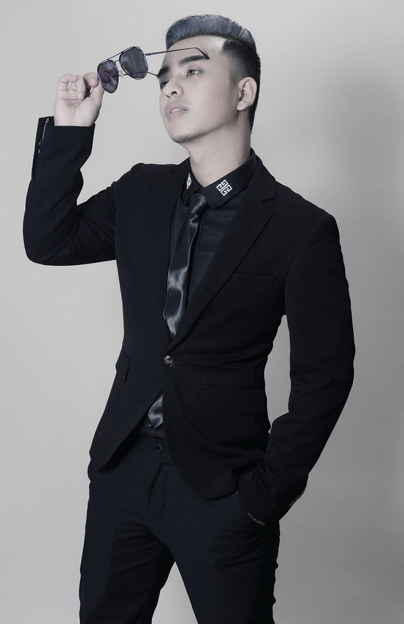 Eric Đặng Nguyễn, make up Eric Đặng Nguyễn