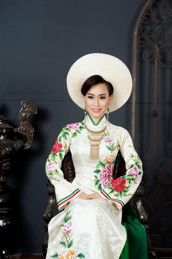 Trang Lương, Sao Việt, Hoa hậu Phụ nữ người Việt thế giới 2018